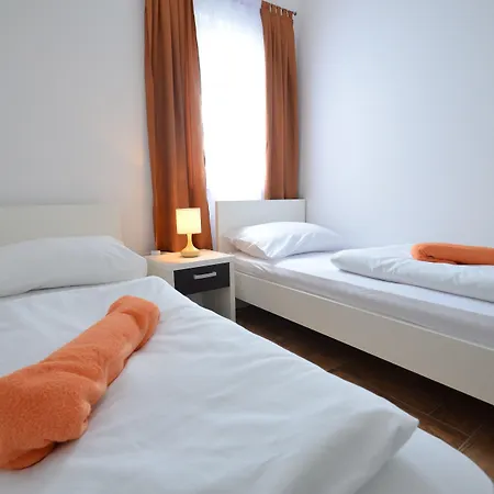 Apartman Visnjik *