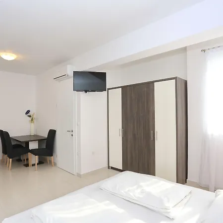 Visnjik Apartment Zadar