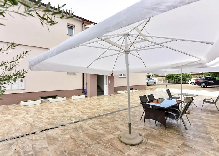 Visnjik Lägenhet Zadar