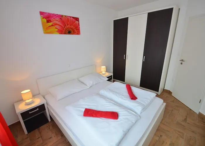 Visnjik דירה זאדאר