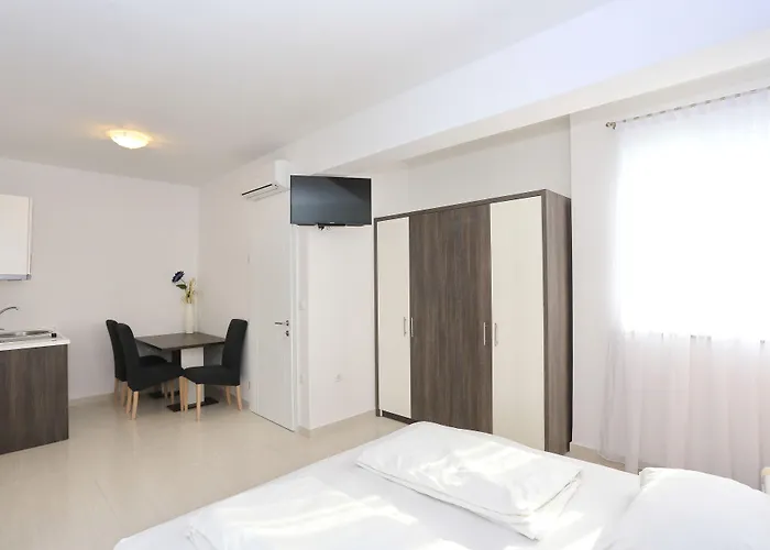 Visnjik דירה זאדאר