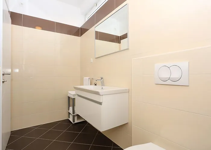 דירה Visnjik זאדאר